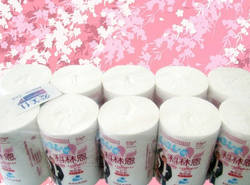 低價(jià)專業(yè)供應(yīng)加工各種生活用紙