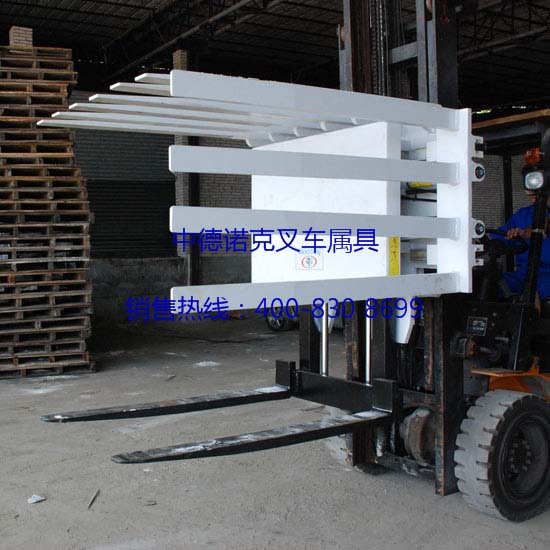 供應旋轉(zhuǎn)式推出器、抱夾、夾抱車、機械手、夾抱頭、叉車屬具