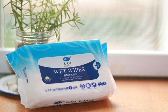 供應(yīng)商務(wù)、辦公、車載80片濕巾