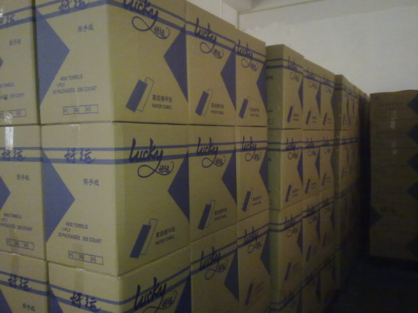 供應三折擦手紙、大卷紙、面巾紙