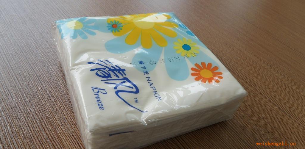 供應(yīng)1paper牌全自動方巾紙包裝機