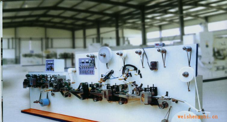 供應(yīng)復(fù)合型三片式多功能護(hù)墊生產(chǎn)線(圖)