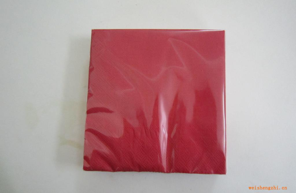 供應(yīng)酒店折花紙巾紅色紙巾酒店折花形的餐巾紙酒店用紅色紙巾