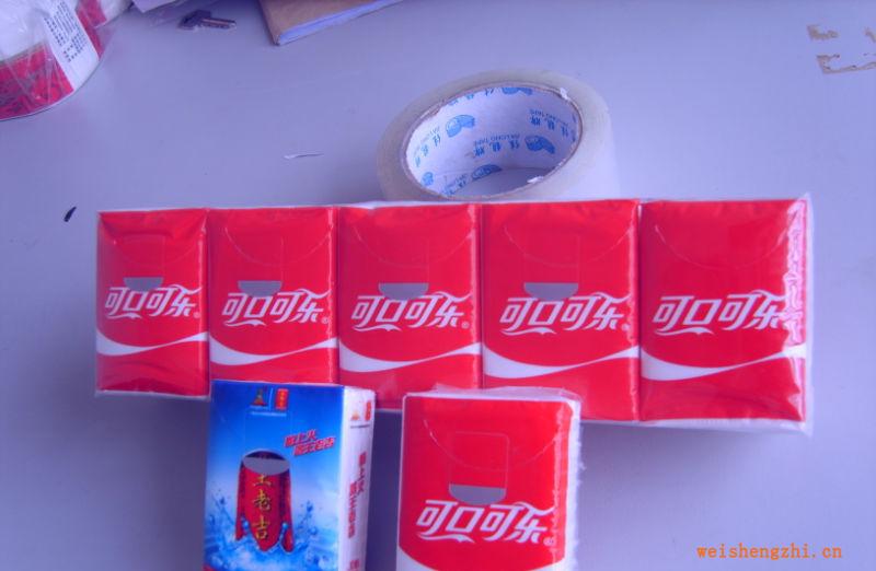 供應(yīng)廣告紙巾荷包紙巾，可定牌生產(chǎn)各類廣告紙巾