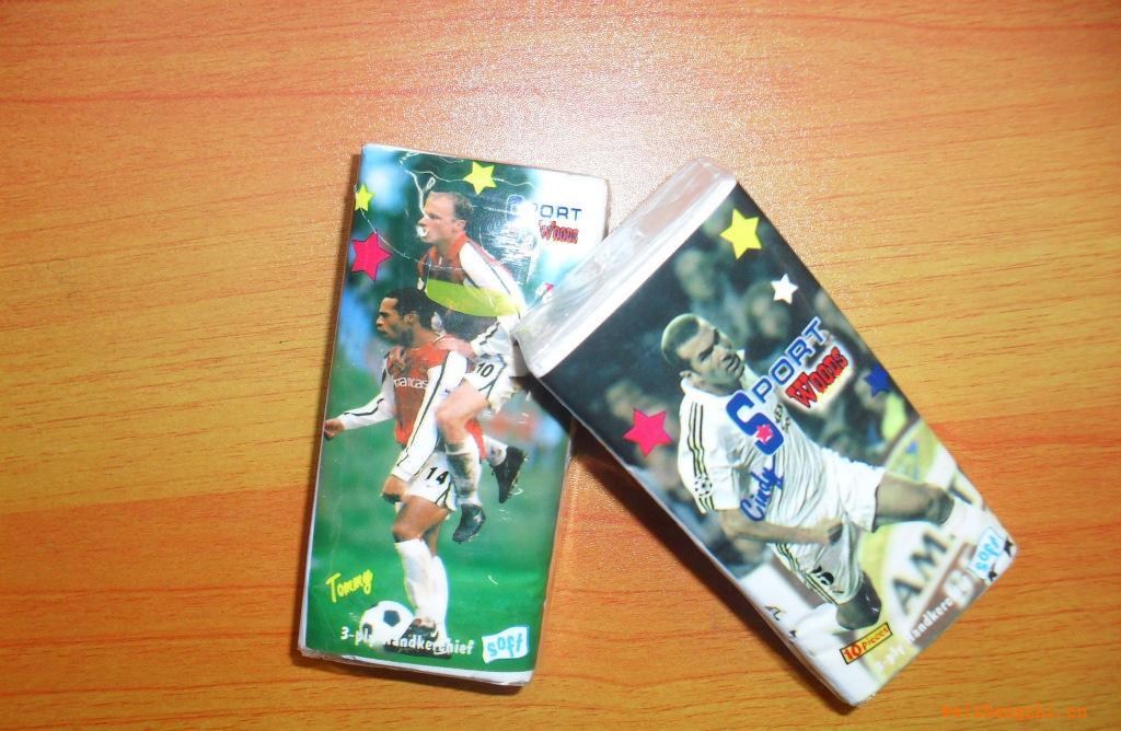 廠家供應(yīng)優(yōu)質(zhì)的手帕紙巾，價格實惠、質(zhì)量保證。