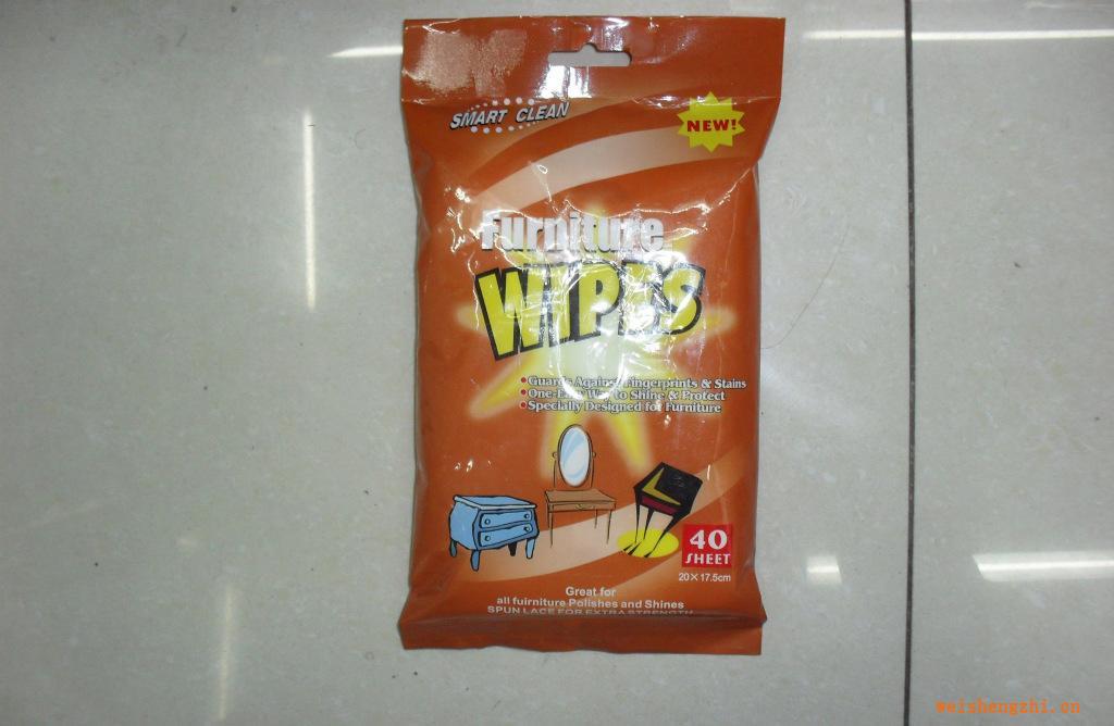 廠家長期供應(yīng)40片多功能濕巾，質(zhì)量保證、價格實惠。