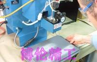 供應BL-8505M2汽車電子產(chǎn)品、絕緣、防塵、固定、熱熔膠點膠機