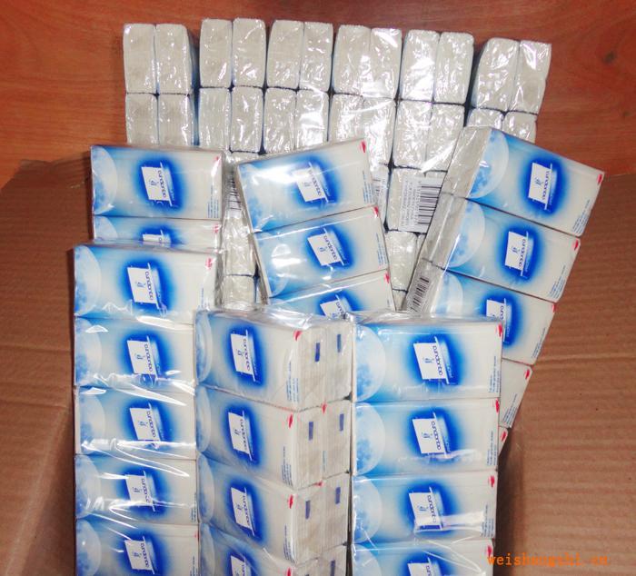 廠家批發(fā)100%純木漿外貿(mào)手帕紙