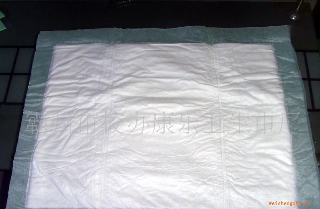 提供物美價(jià)廉多款成人護(hù)理墊加工