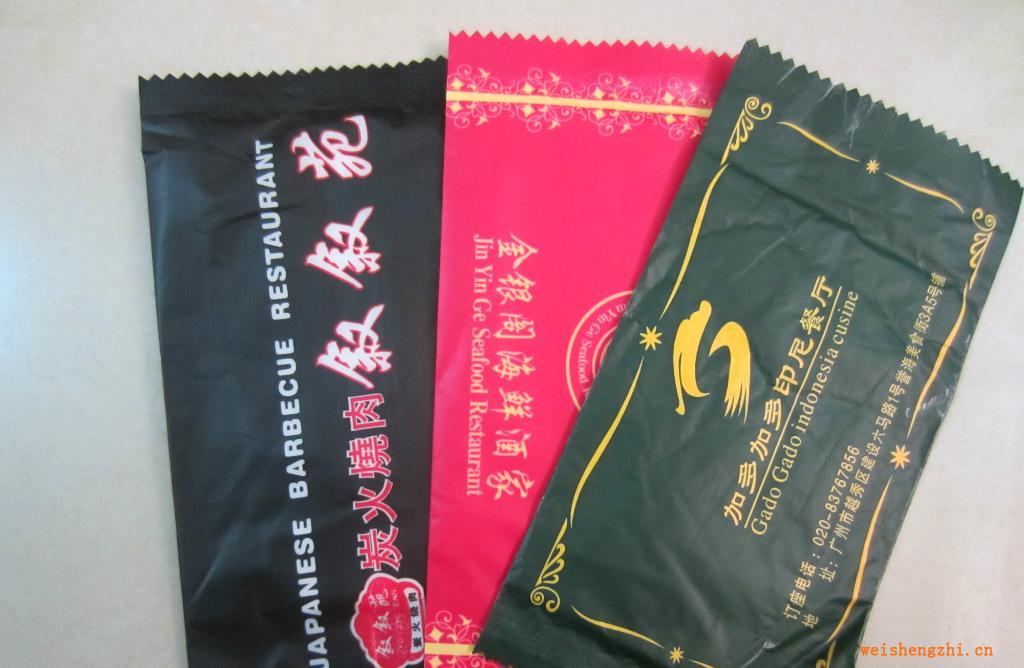 標(biāo)準(zhǔn)規(guī)格濕巾，可定做各規(guī)格，一次性濕巾，餐飲用濕巾