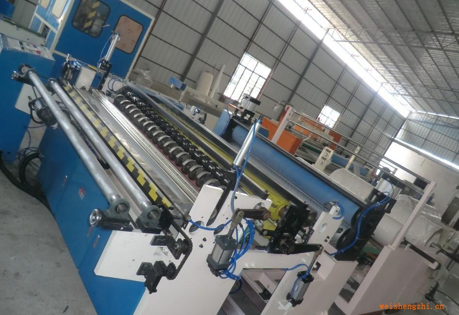 小盤紙打孔分切復(fù)卷機(jī)小盤紙分切機(jī)