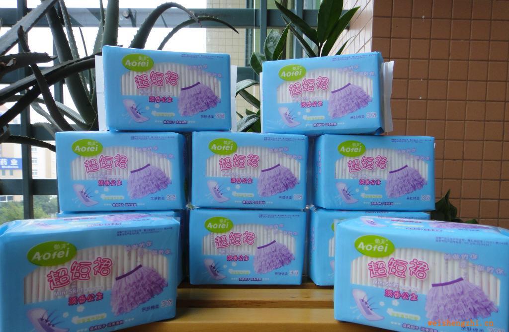 除abc、護(hù)舒寶，代理超短裙衛(wèi)生巾品牌，誠招全國代理廣東衛(wèi)生巾