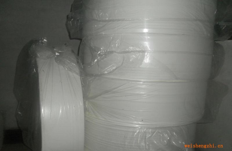 山東臨沂地區(qū)盤紙廠專切餐巾紙半成品盤紙,各種木漿紙,