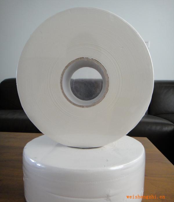 A級(jí)紙質(zhì)小盤紙700G/卷，12卷/箱，95元/箱