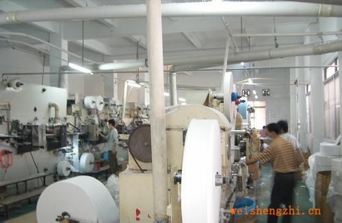 搬廠處理紙尿片生產(chǎn)線一條能做兩用巾