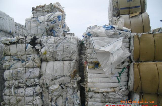長期供應美國，歐洲，韓國PP噸袋，太空袋，噸包，集裝箱袋