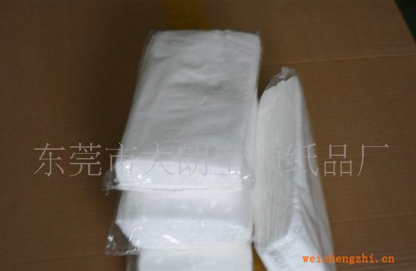 廠家批量低價供應(yīng)優(yōu)質(zhì)軟包抽100抽二層白包面巾紙及紙盒裝抽紙