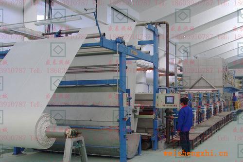 無(wú)碳復(fù)寫紙，雙面涂布紙?jiān)旒垯C(jī)