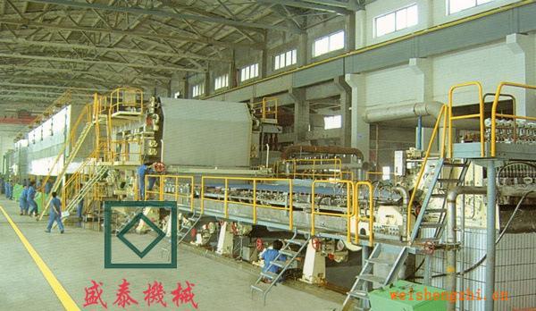 1575型環(huán)保鞭炮紙?jiān)旒垯C(jī)、機(jī)械包裝紙?jiān)旒垯C(jī)