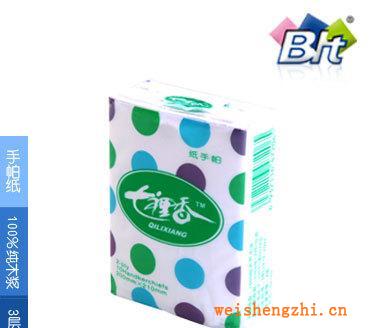 廠家定做各種規(guī)格純木漿無香手帕荷包紙巾