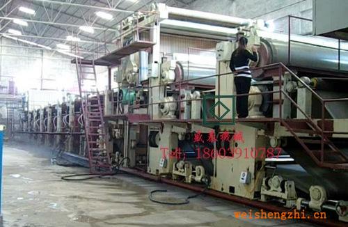 1575型瓦楞紙造紙機(jī)、包裝紙造紙機(jī)械、牛皮紙造紙設(shè)備