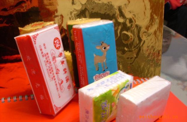 紙巾機(jī)械、紙品機(jī)械、紙巾包裝機(jī)、臺(tái)式封口機(jī)