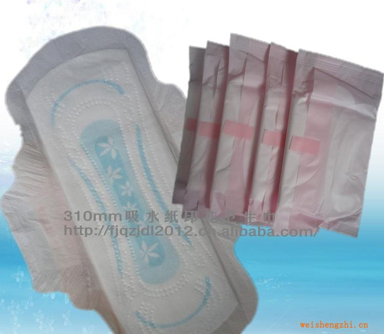 衛(wèi)生巾批發(fā)代理泉州衛(wèi)生巾廠家加工代理加長夜用310MM網(wǎng)面衛(wèi)生巾