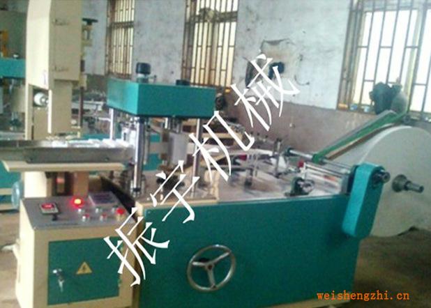 振宇無紡布廠家供應(yīng)多功能折疊機(jī)無紡布折疊機(jī)折疊機(jī)