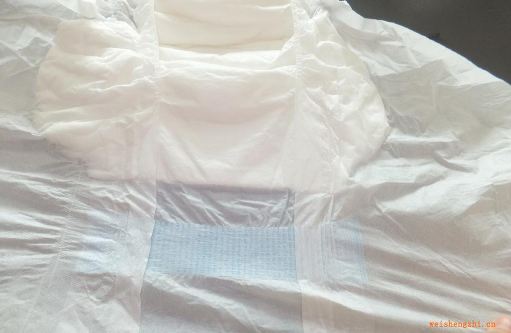 專業(yè)加工銷售成人紙尿褲超低價批發(fā)OEMAdultdiaper