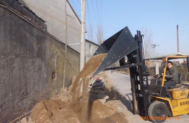 發(fā)明專利叉車鏟斗（改進型）