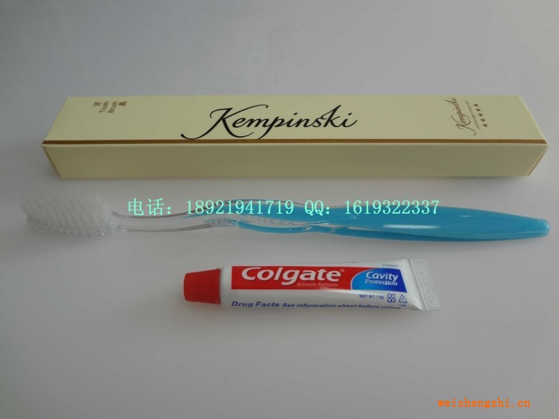 雙色樹葉牙刷3g高露潔牙膏