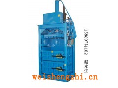 礦泉水瓶壓縮打包機，瓶子打包機，瓶子壓縮打包機，膠瓶打包機