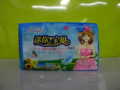 山東衛(wèi)生巾廠家|迷你寶貝衛(wèi)生巾|山東安潔衛(wèi)生用品廠家