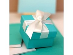 武漢江夏擦手紙供應(yīng)，主要供酒店、寫字樓、機(jī)場、歌劇院等