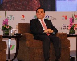 李洪信：練好內(nèi)功發(fā)現(xiàn)價(jià)值