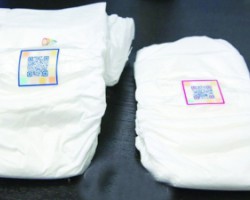 如何選購成人紙尿褲？