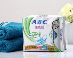 衛(wèi)生巾使用注意什么呢？